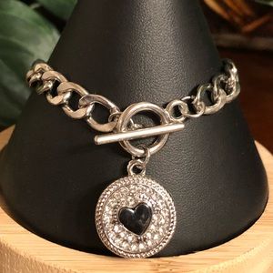 😃Silver tone snap button bracelet.
